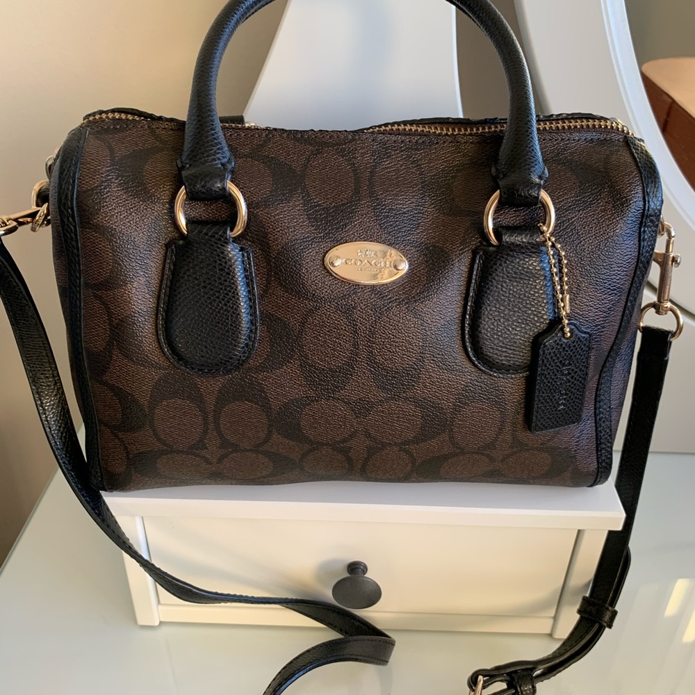 Coach crossbody bag
